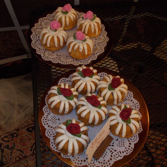 Nikon Coolpix Digital Camera L31 - Picture 7 of 8